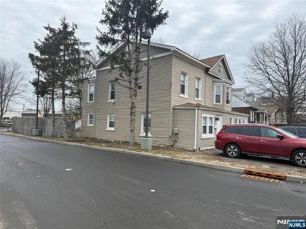 $699,000 | 322 Main Street, South Hackensack, NJ 07606