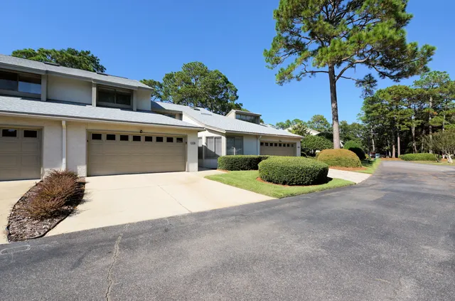 $388,000 | 1208 Oakmont Drive, Niceville, FL 32578
