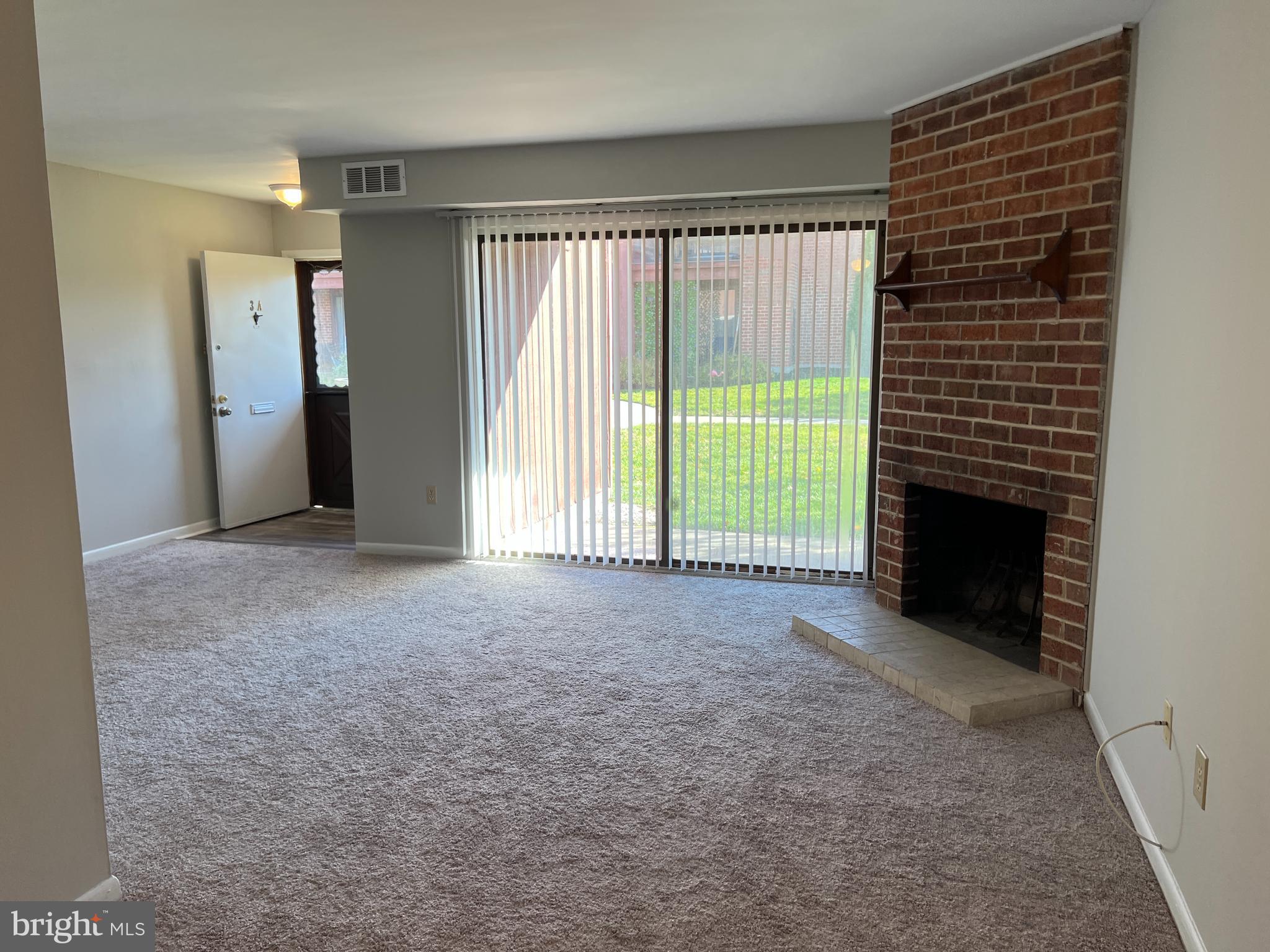 11 Shore Road, Unit 3A Somers Point, NJ 08244 - Photo 4 of 26