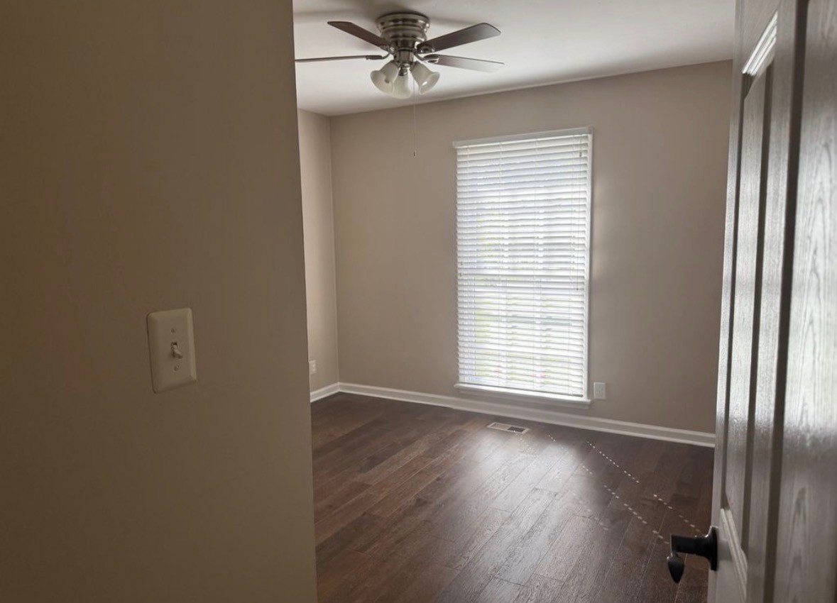 916 Dolphin Lane Clarksville, TN 37043 - Photo 17 of 17