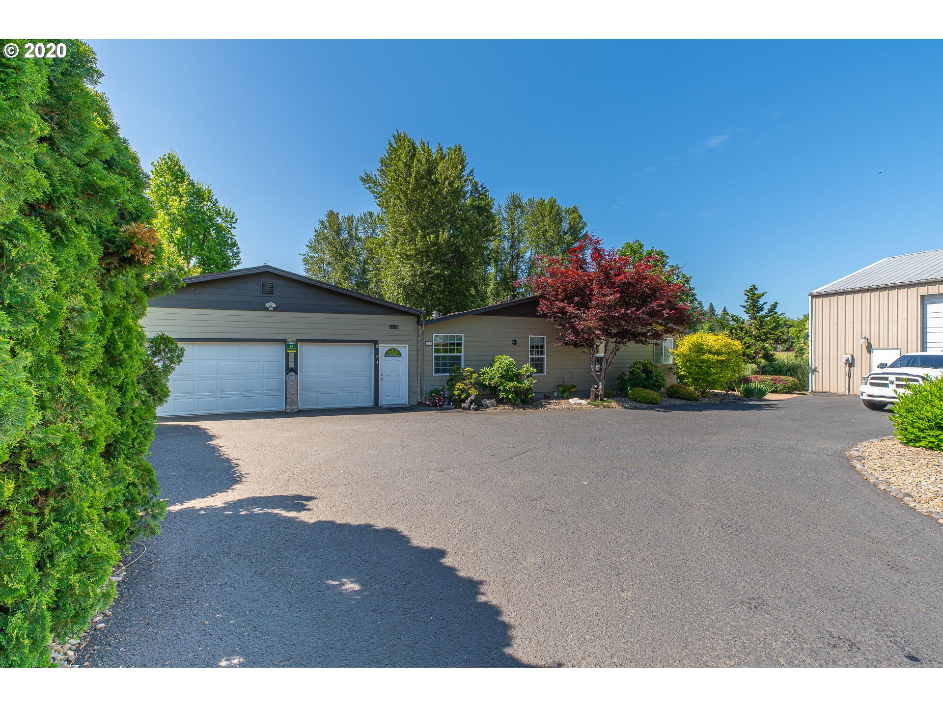 85961 Edenvale Road, Unit SP 74 Pleasant Hill, OR 97455 - Photo 1 of 32