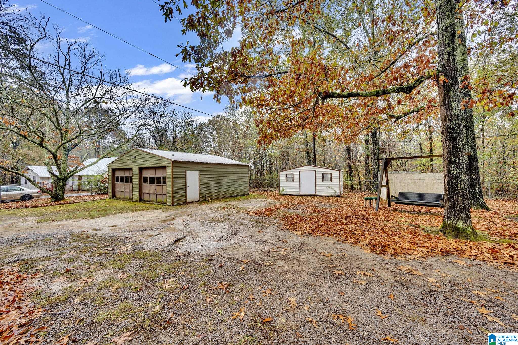 9300 Miller Road Warrior, AL 35180 - Photo 6 of 36