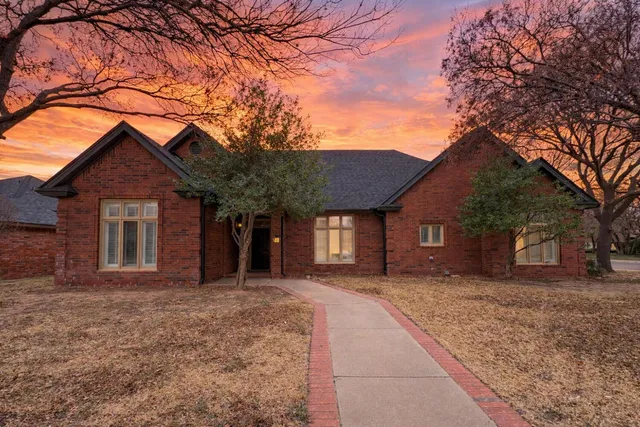 $470,000 | 5005 96th Street, Lubbock, TX 79424