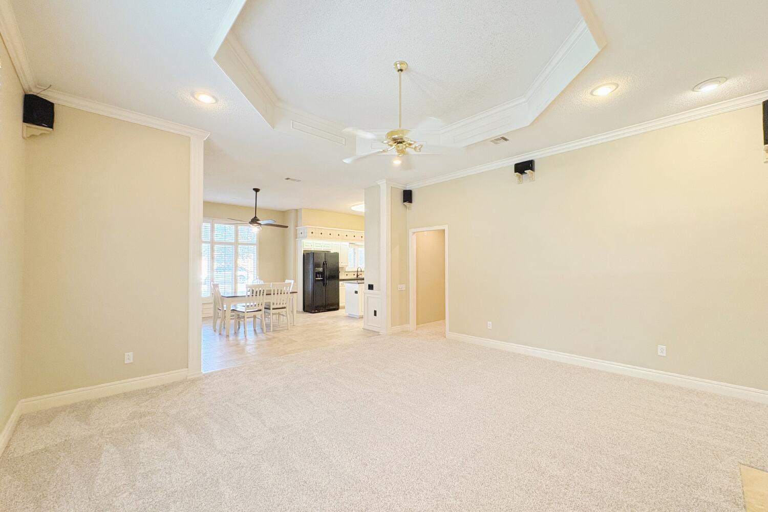 5005 96th Street Lubbock, TX 79424 - Photo 21 of 46 Family Room