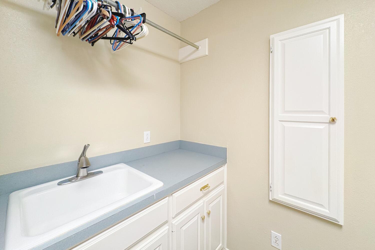 5005 96th Street Lubbock, TX 79424 - Photo 42 of 46 Utility Room