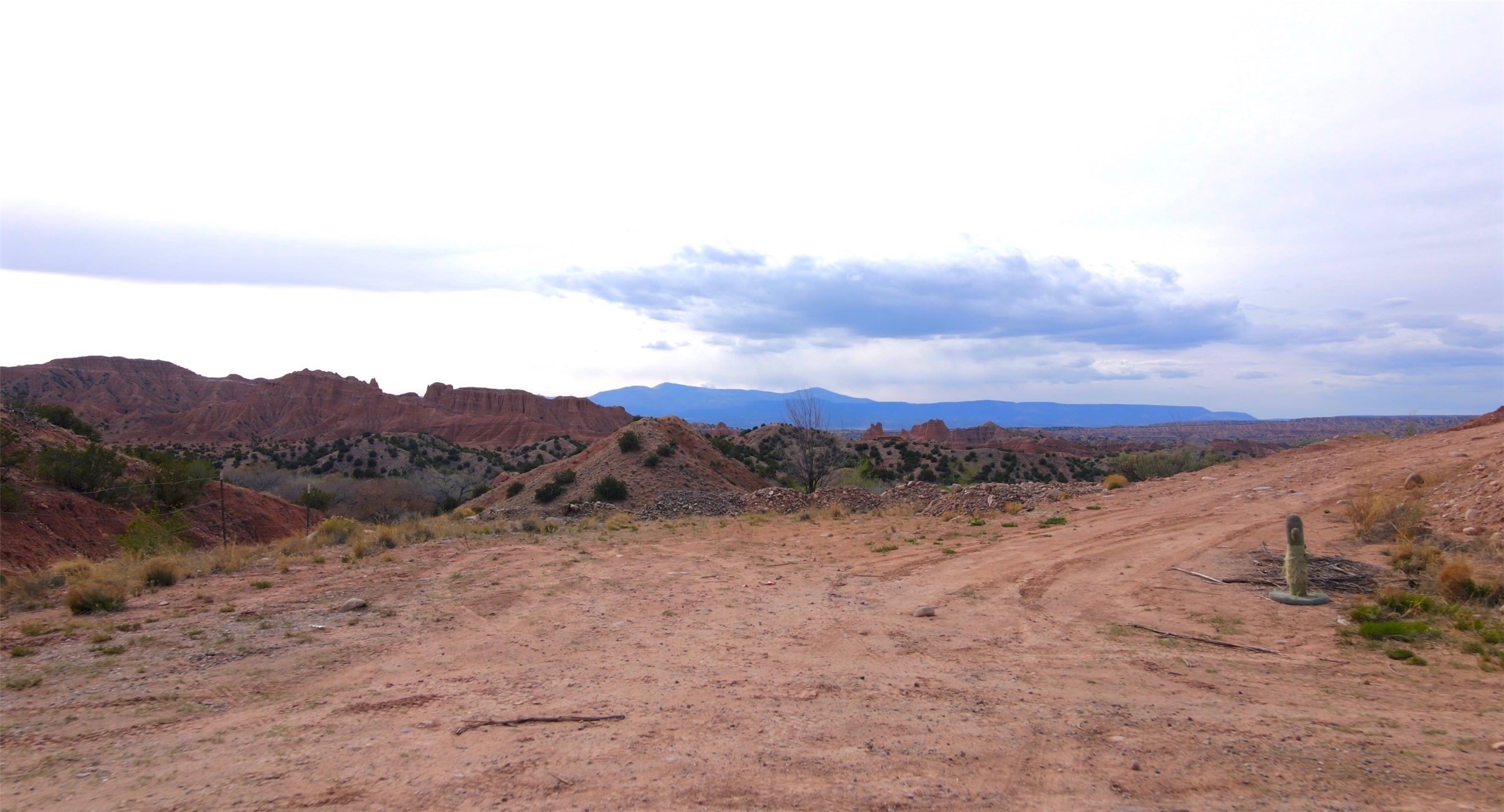 54 El Potrero Road Chimayo, NM 87522 - Photo 6 of 9