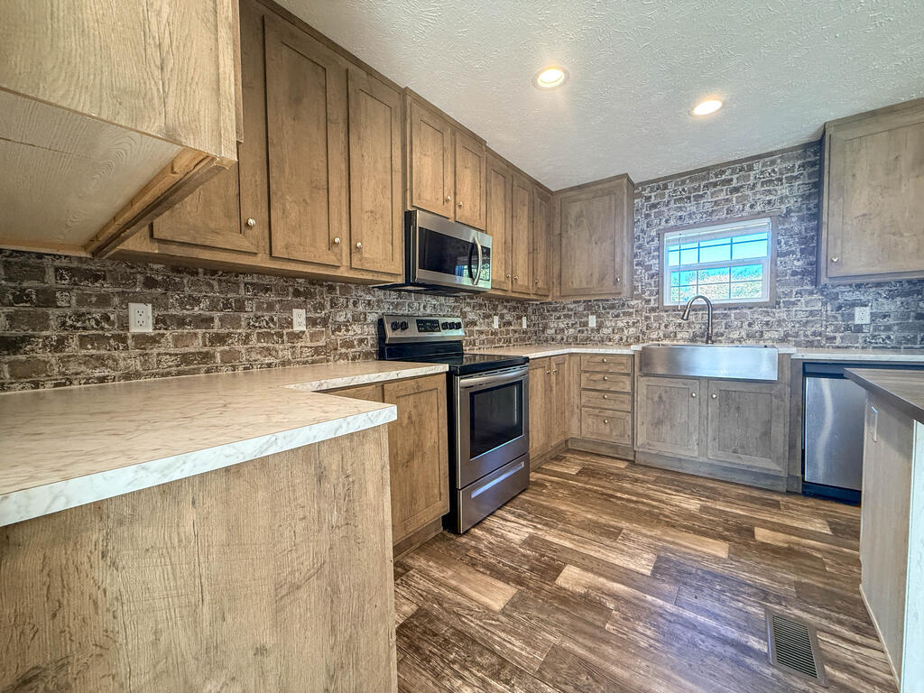1473 Burkeville Road Victoria, VA 23974 - Photo 17 of 43 Gallery Image 17