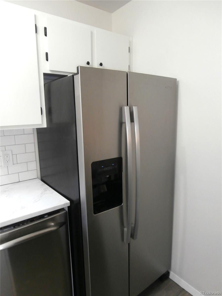 2215 South Buckley Road, Unit 201 Aurora, CO 80013 - Photo 15 of 45