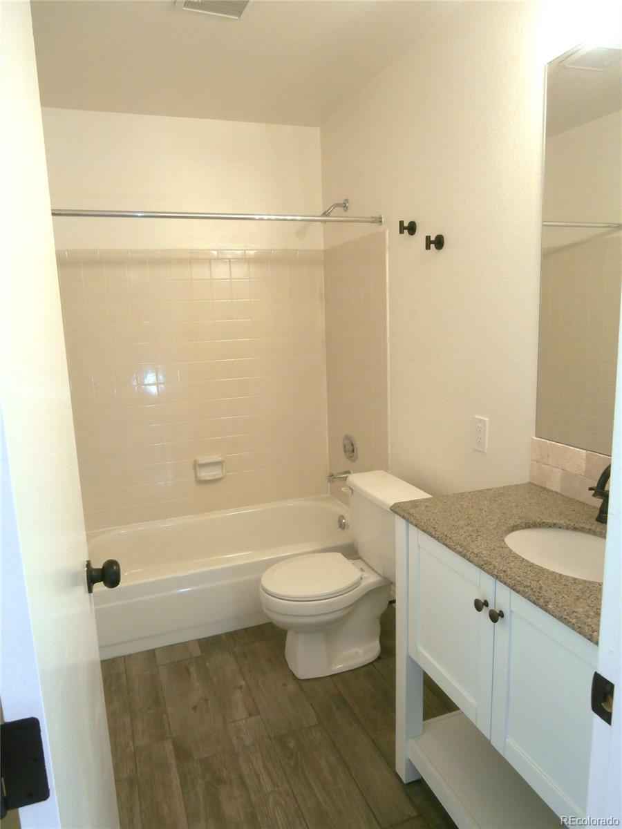 2215 South Buckley Road, Unit 201 Aurora, CO 80013 - Photo 36 of 45