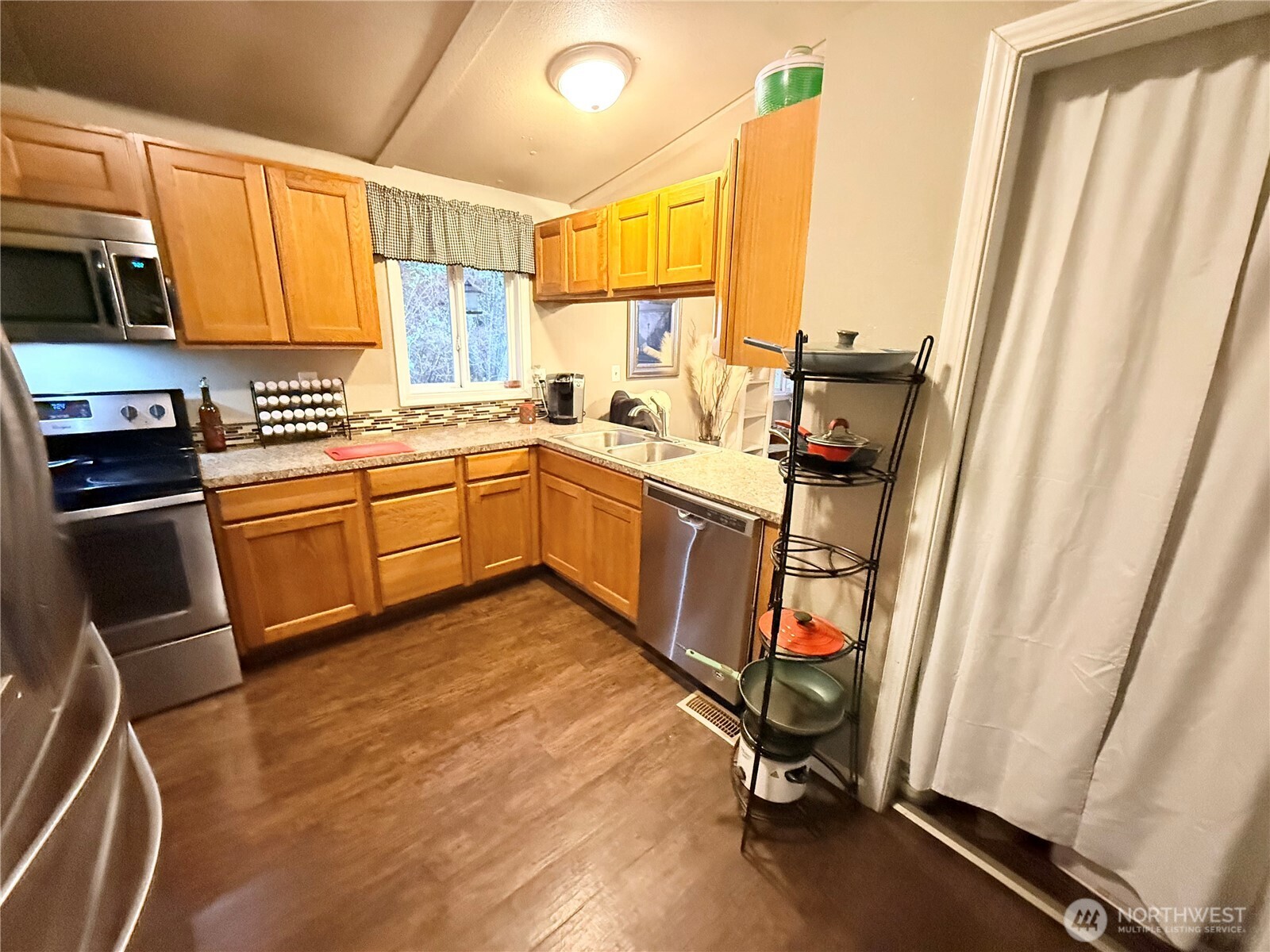 197 Highway 505 Winlock, WA 98596 - Photo 12 of 19