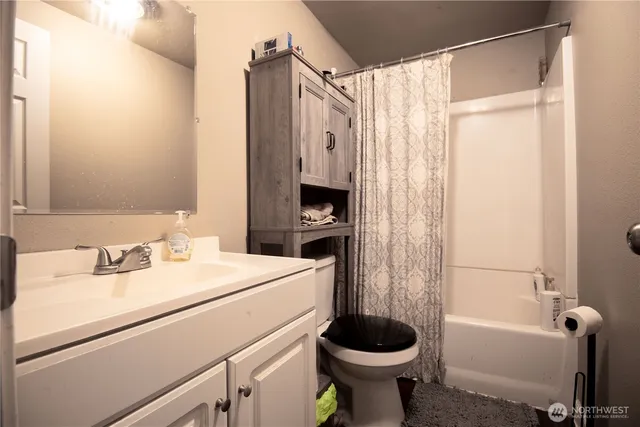 $349,900 | 197 Highway 505, Winlock, WA 98596