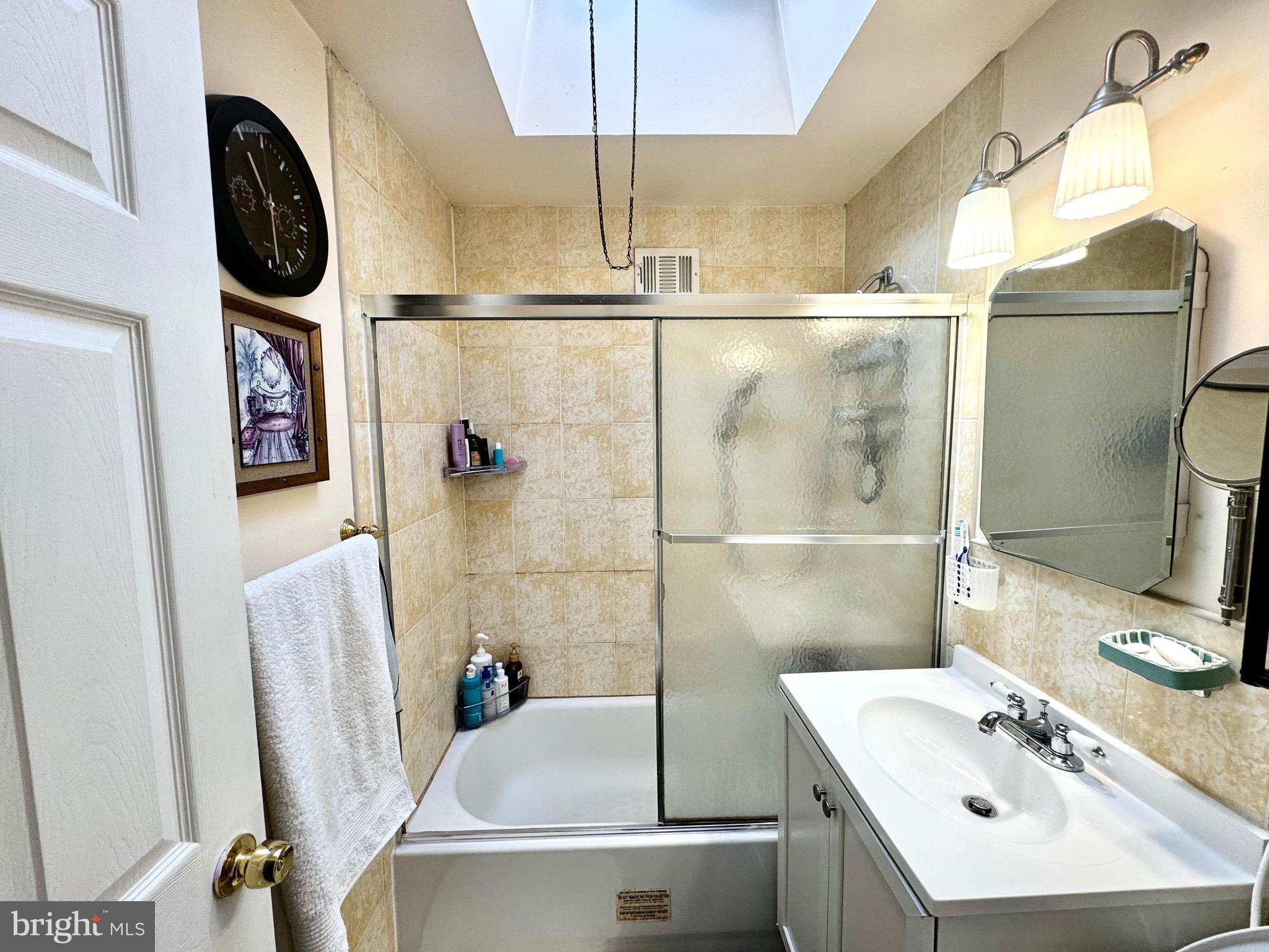 7243 Large Street Philadelphia, PA 19149 - Photo 28 of 53