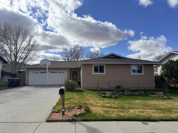 $375,000 | 365 Greasewood Street, Green River, WY 82935
