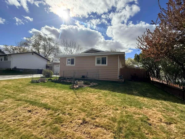 $375,000 | 365 Greasewood Street, Green River, WY 82935