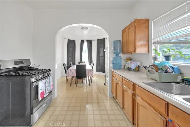 $869,800 | 3945 Woolwine Drive, Los Angeles, CA 90063