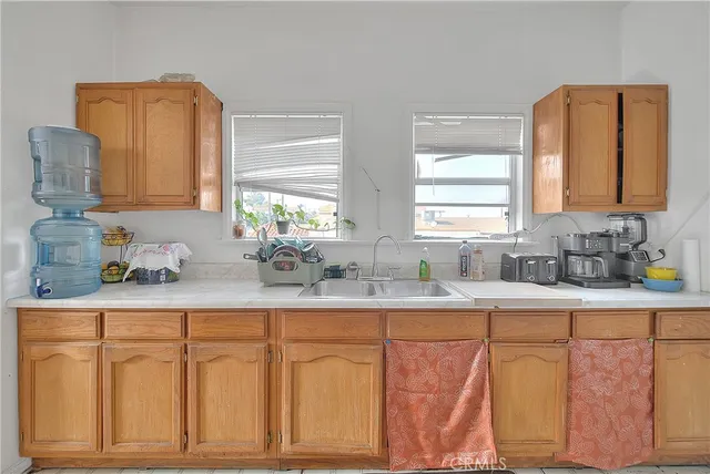 $869,800 | 3945 Woolwine Drive, Los Angeles, CA 90063