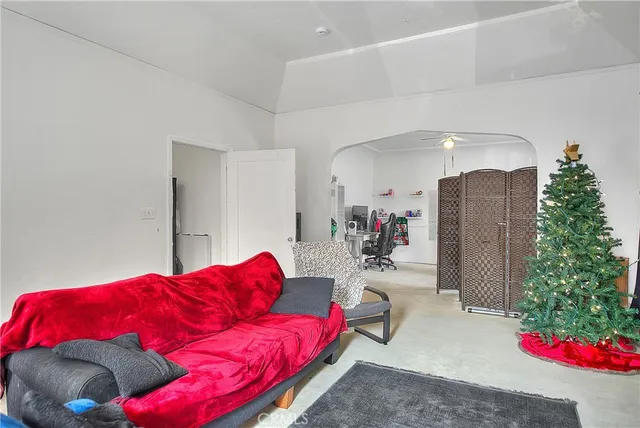 $869,800 | 3945 Woolwine Drive, Los Angeles, CA 90063