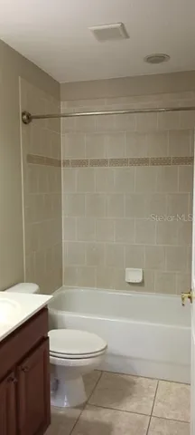 $2,600 | 463 Bayou-Village Drive, Tarpon Springs, FL 34689