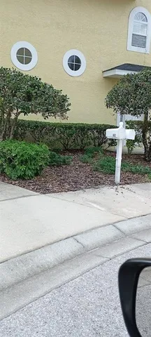 $2,600 | 463 Bayou-Village Drive, Tarpon Springs, FL 34689