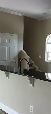 $2,600 | 463 Bayou-Village Drive, Tarpon Springs, FL 34689