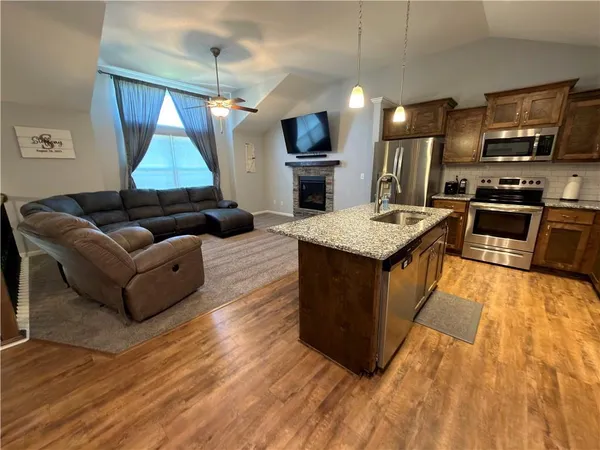 $395,000 | 21401 Noble Street, Spring Hill, KS 66083