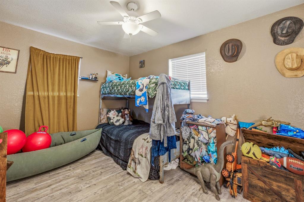 352 Seaberry Loop Graham, TX 76450 - Photo 13 of 36