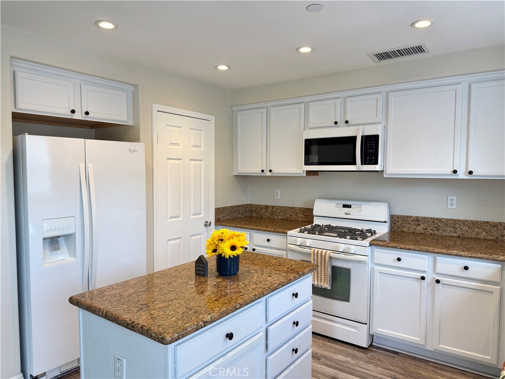 5 Quartz Lane Ladera Ranch, CA 92694 - Photo 13 of 55 Brand new microwave. The refrigerator included.