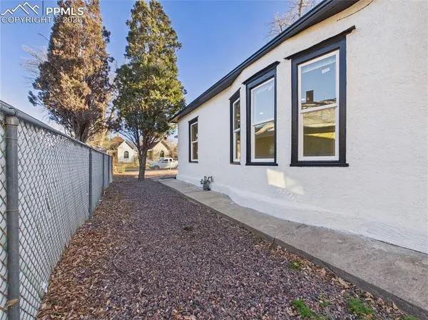 $169,999 | 812 East 6th Street, Pueblo, CO 81001