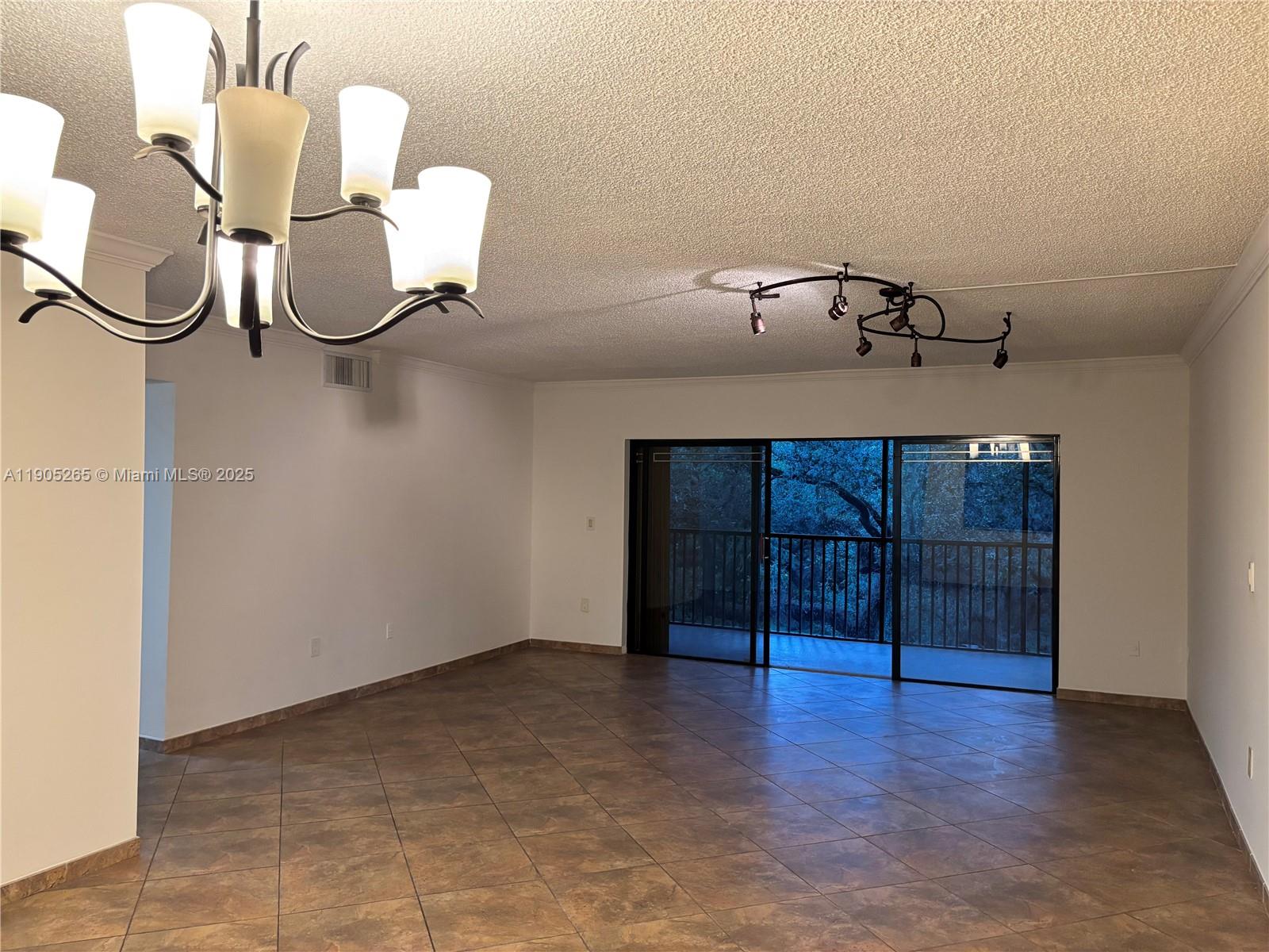 461 Ives Dairy Road, Unit 4022 Miami, FL 33179 - Photo 8 of 42