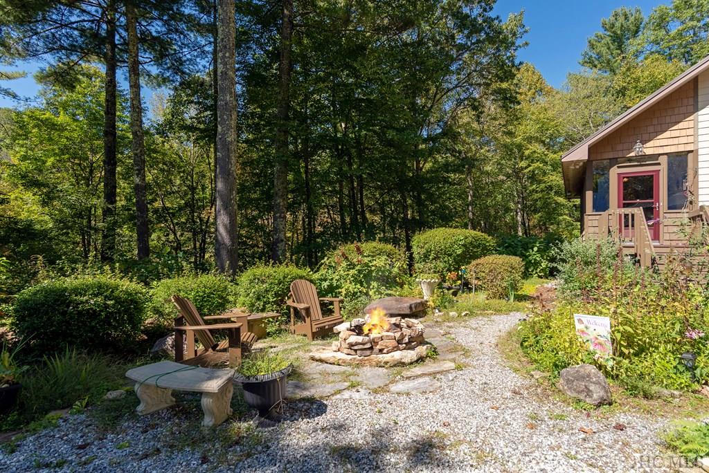 4201 Cullowhee Forest Road Cullowhee, NC 28723 - Photo 25 of 40 Gallery Image 25