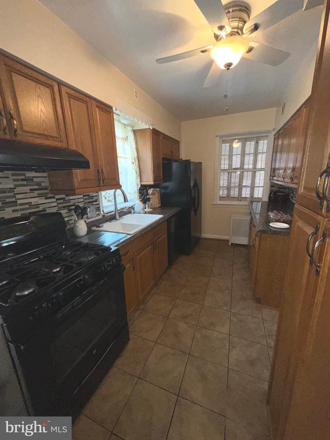 1319 Southview Road Baltimore, MD 21218 - Photo 13 of 50 Gallery Image 13