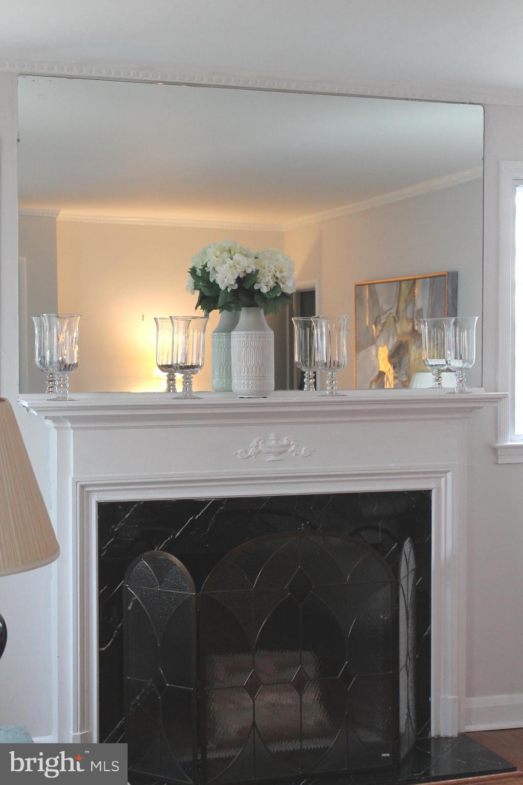 1319 Southview Road Baltimore, MD 21218 - Photo 5 of 50 Gallery Image 5