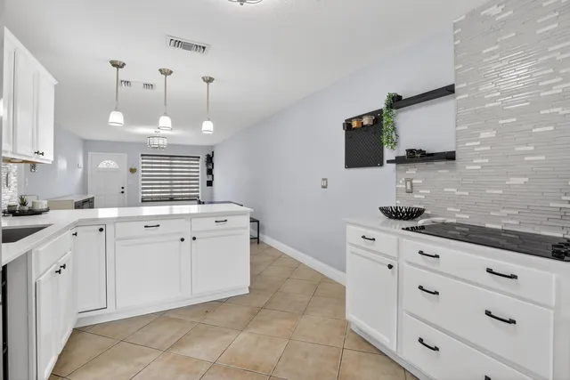 $369,000 | 10330 Fig Court, Pembroke Pines, FL 33026