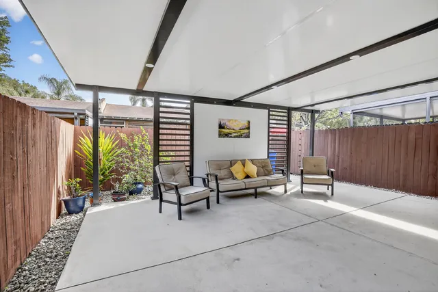 $369,000 | 10330 Fig Court, Pembroke Pines, FL 33026