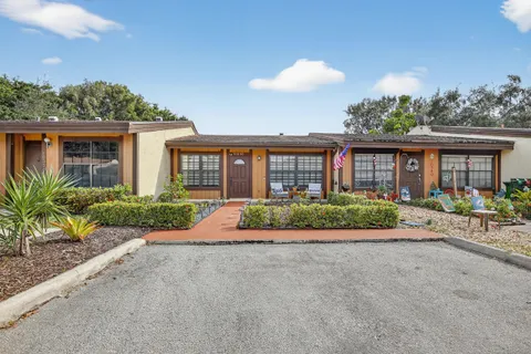 $369,000 | 10330 Fig Court, Pembroke Pines, FL 33026