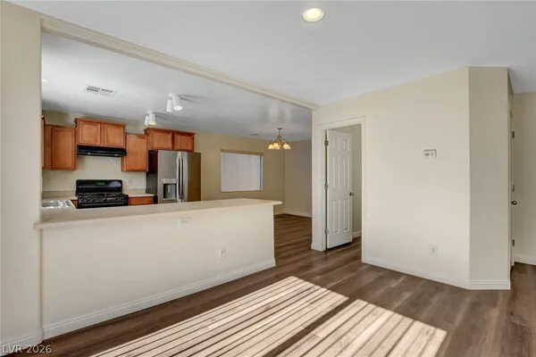 $1,875 | 8933 West Agate Avenue, Las Vegas, NV 89148