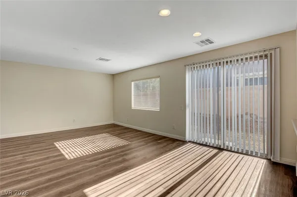 $1,875 | 8933 West Agate Avenue, Las Vegas, NV 89148