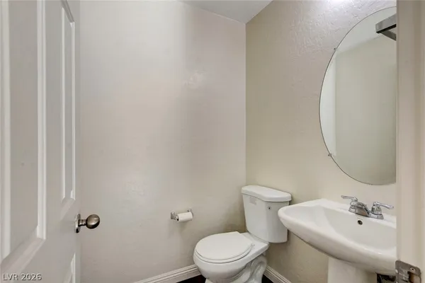 $1,875 | 8933 West Agate Avenue, Las Vegas, NV 89148