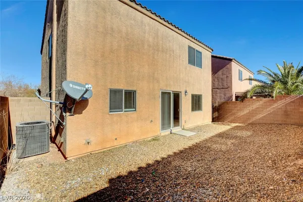 $1,875 | 8933 West Agate Avenue, Las Vegas, NV 89148