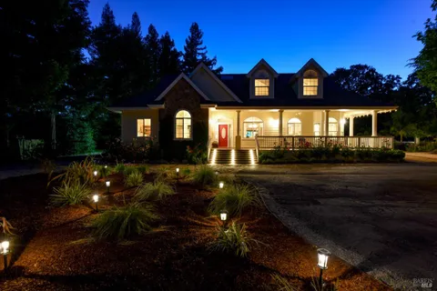 $2,199,000 | 7678 Sonoma Highway, Kenwood, CA 95409