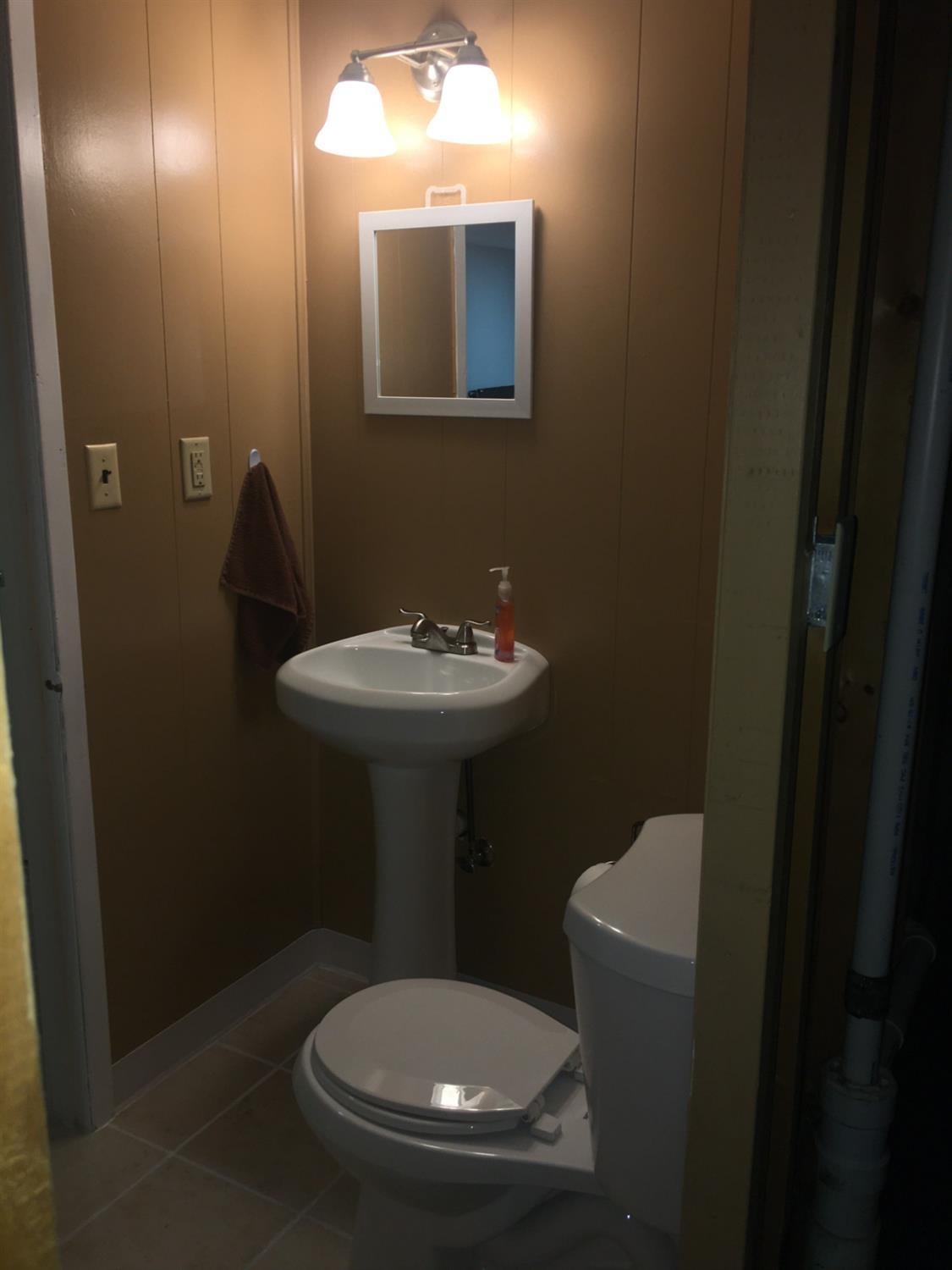 5662 Rapid Run Road, Unit 8 Cincinnati, OH 45238 - Photo 10 of 42