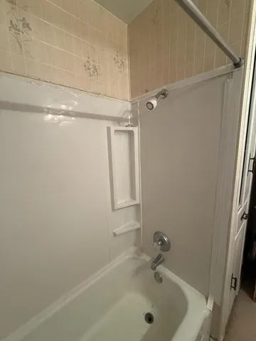 $1,750 | 107 Ave G South, Farwell, TX 79325