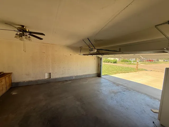 $1,750 | 107 Ave G South, Farwell, TX 79325