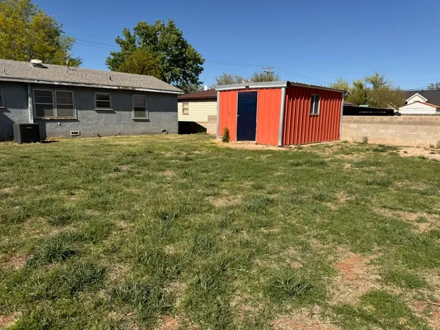 $1,750 | 107 Ave G South, Farwell, TX 79325