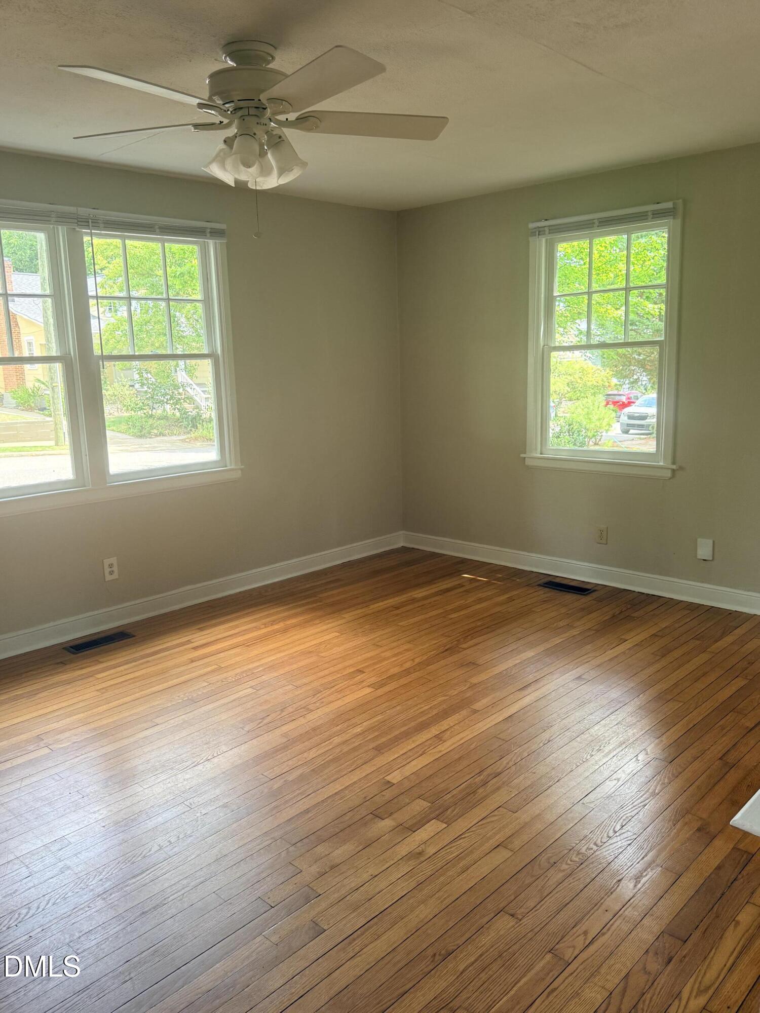 502 Frank Street Raleigh, NC 27604 - Photo 2 of 19 IMG_0947