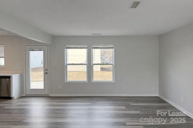 $1,925 | 5235 Swearngan Road, Charlotte, NC 28216