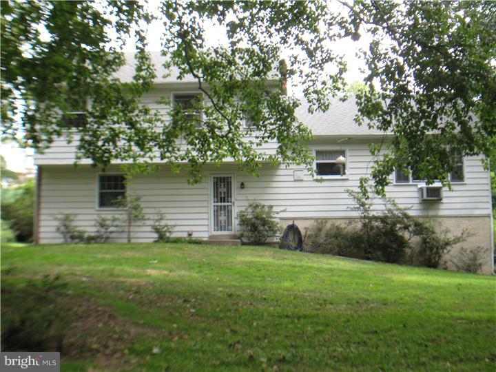 203 Knoll Road Wallingford, PA 19086 - Photo 14 of 15 Exterior Back