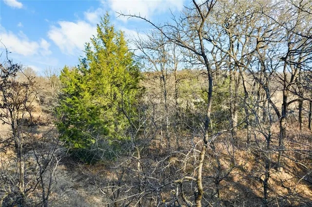 $140,000 | 232 Silver Lakes Drive, Sunset, TX 76270