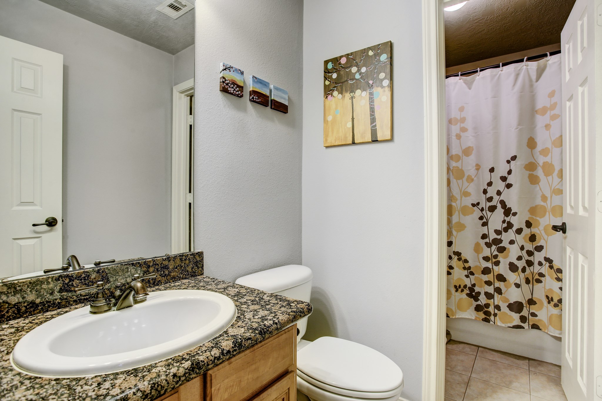 1364 Studer Street Houston, TX 77007 - Photo 18 of 22