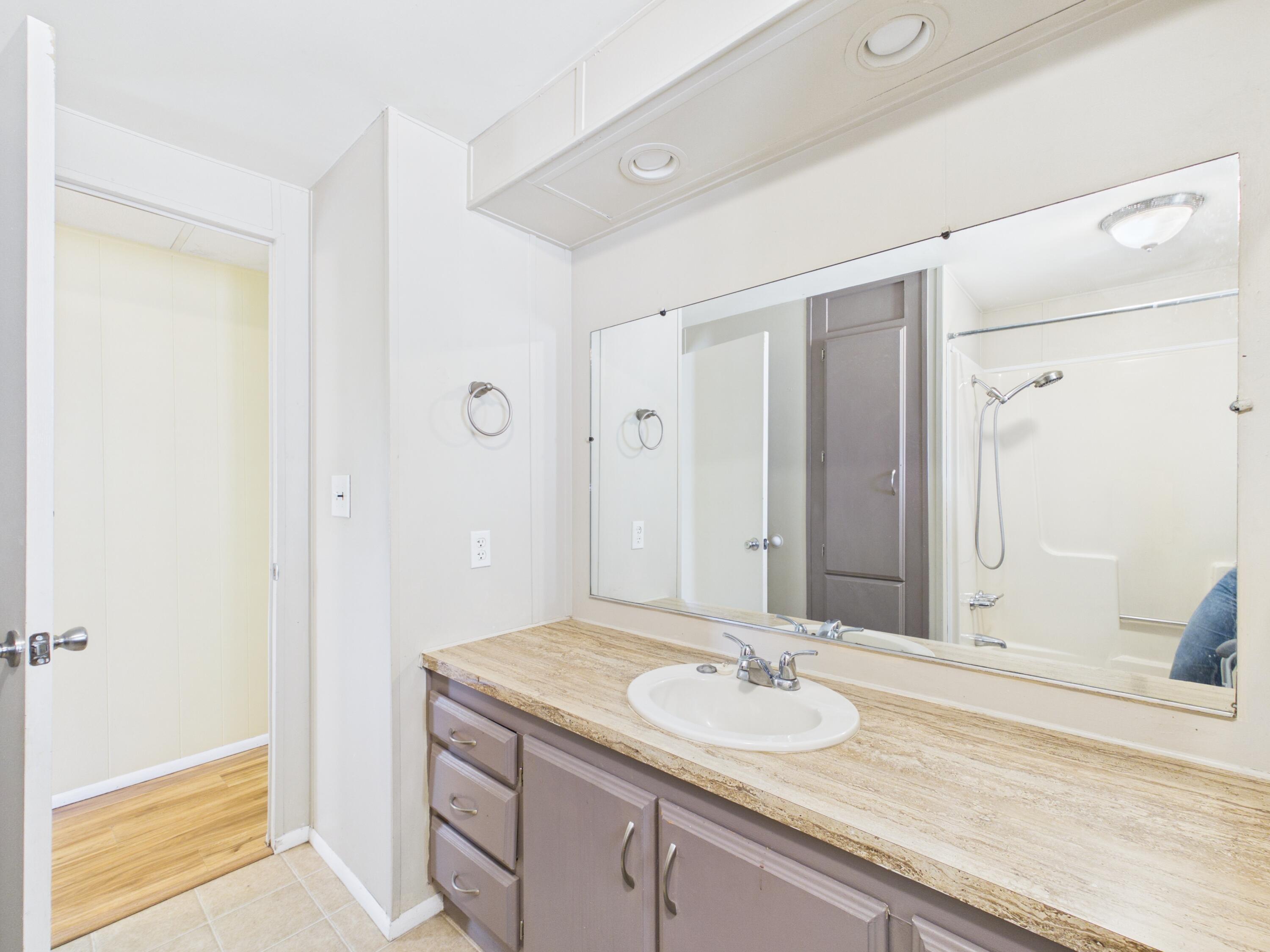 72 West Coast Road, Unit 22 Redway, CA 95560 - Photo 25 of 36 Gallery Image 25